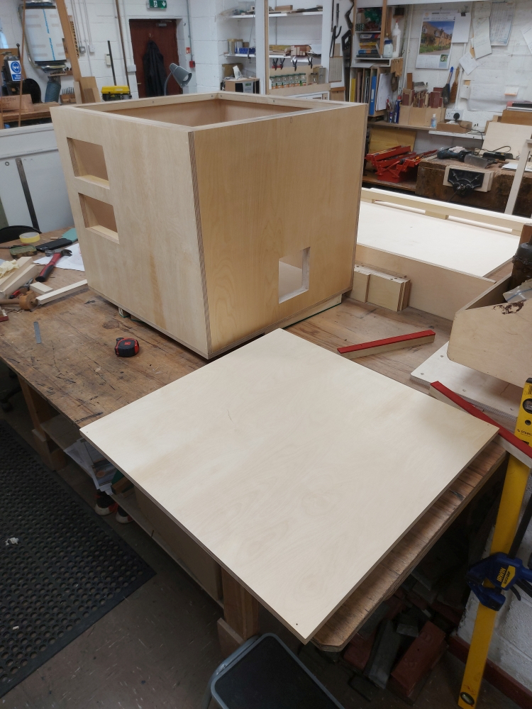 Silencing cabinet (HP)